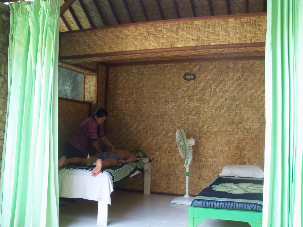 La Walon Hotel Kuta  Exterior photo