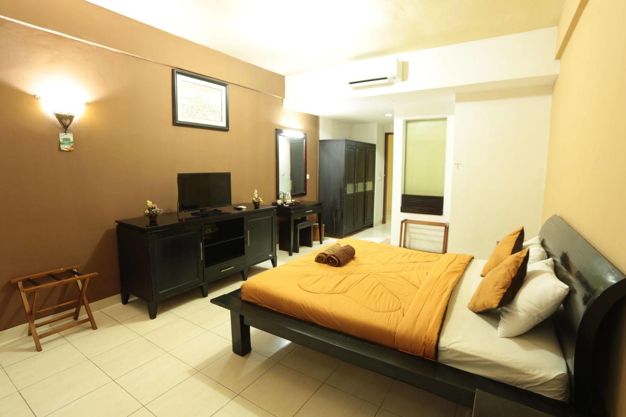 La Walon Hotel Kuta  Exterior photo